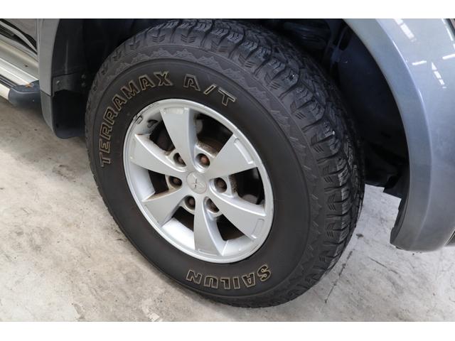 トライトン ベースグレード　キャノピールーフキャリア１６ＡＷタイヤ２０２４年製サイドステップナビＴＶＢカメラＥＴＣ記録簿（9枚目）