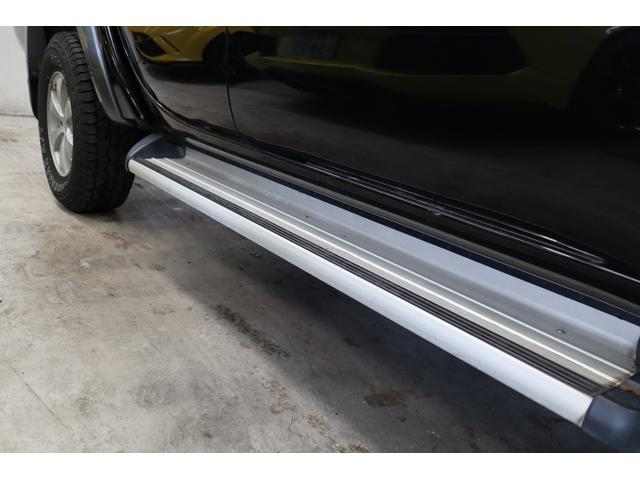 トライトン ベースグレード　キャノピールーフキャリア１６ＡＷタイヤ２０２４年製サイドステップナビＴＶＢカメラＥＴＣ記録簿（13枚目）