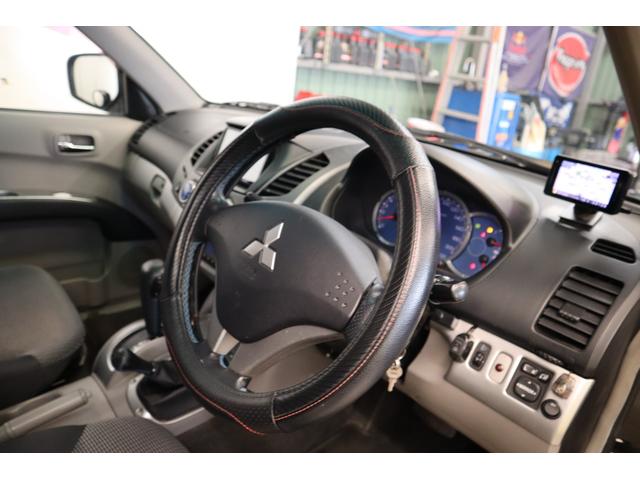 トライトン ベースグレード　キャノピールーフキャリア１６ＡＷタイヤ２０２４年製サイドステップナビＴＶＢカメラＥＴＣ記録簿（19枚目）