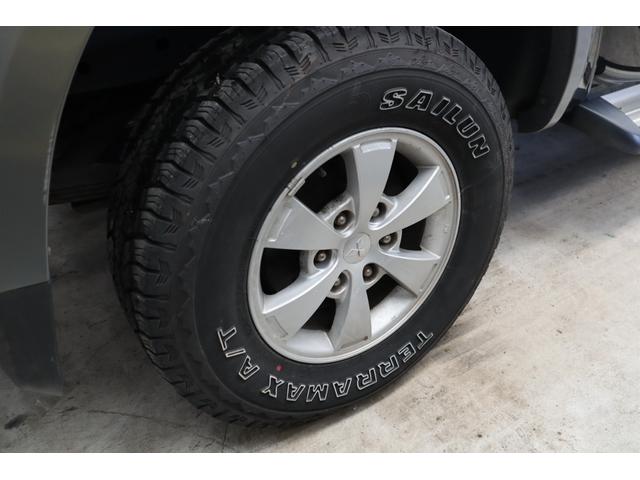 トライトン ベースグレード　キャノピールーフキャリア１６ＡＷタイヤ２０２４年製サイドステップナビＴＶＢカメラＥＴＣ記録簿（44枚目）