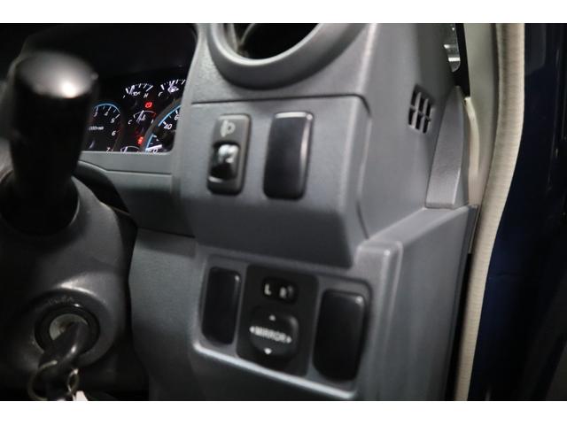 ランドクルーザー70 ピックアップ 1オーナー電動ウインチデフロック5MTナビTVETCバンパー同色1年保証(17枚目)