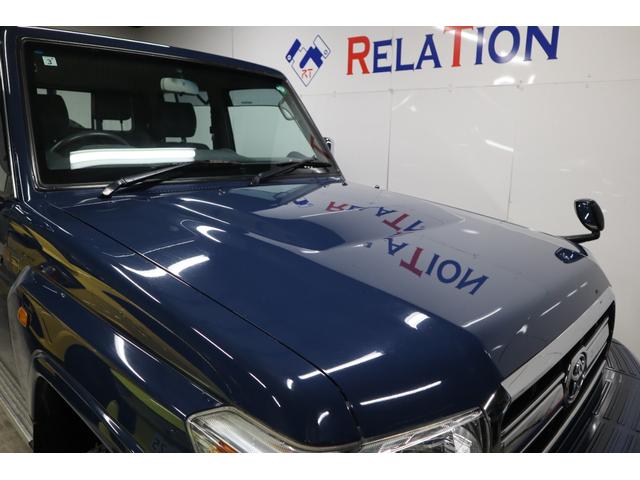 ランドクルーザー70 ピックアップ 1オーナー電動ウインチデフロック5MTナビTVETCバンパー同色1年保証(28枚目)