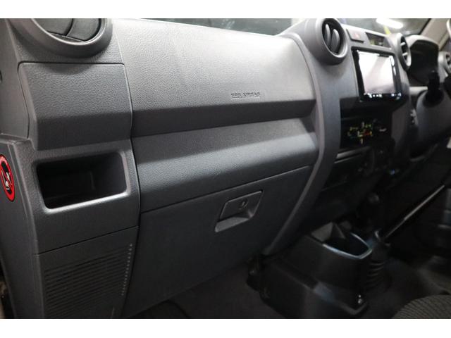 ランドクルーザー70 ピックアップ 1オーナー電動ウインチデフロック5MTナビTVETCバンパー同色1年保証(29枚目)