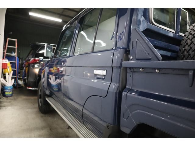 ランドクルーザー70 ピックアップ 1オーナー電動ウインチデフロック5MTナビTVETCバンパー同色1年保証(34枚目)