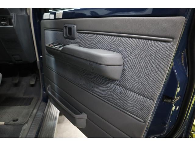 ランドクルーザー70 ピックアップ 1オーナー電動ウインチデフロック5MTナビTVETCバンパー同色1年保証(44枚目)