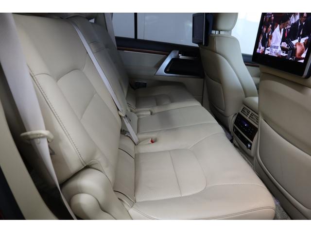 ランドクルーザー ＺＸ　モデリスタエアロマフラー２０ＡＷサンルーフパノラミックビューモニターパワーバックドアリヤエンタ―ベージュレザーシートナビＴＶＥＴＣドラレコレーダーシートベンチレーションルーフレール１年保証（31枚目）