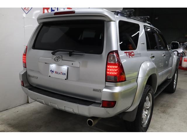 ハイラックスサーフ SSR-Xリミテッド 後期モデルJAOS足回リフトアップラテラルロッドグリルガード社外20AWルーフレールシートカバーナビBカメラタイミングチェーン4WD切替オーバーフェンダー(7枚目)