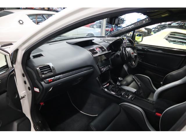 ＷＲＸ ＳＴＩ Ｓ２０８ＮＢＲチャレンジパックカーボンリヤウイング　限定ドライカーボンルーフウイング専用ＢＢＳホイールブレンボ６ｐｏｔビルシュタイン足回社外カーボンボンネットトランクカナードドアミラーパネルデュフュザーレカロシート追加メータータワーバーディーラー記録簿（37枚目）