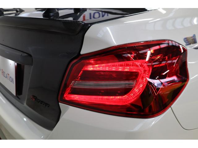 ＷＲＸ ＳＴＩ Ｓ２０８ＮＢＲチャレンジパックカーボンリヤウイング　限定ドライカーボンルーフウイング専用ＢＢＳホイールブレンボ６ｐｏｔビルシュタイン足回社外カーボンボンネットトランクカナードドアミラーパネルデュフュザーレカロシート追加メータータワーバーディーラー記録簿（59枚目）