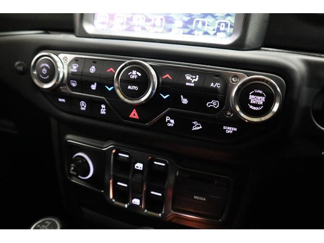 ジープ・ラングラーアンリミテッド サハラ ローンチエディション 18AWジオランダータイヤ2023年ブラックレザーシートナビTVFSBカメラアルパインサウンドクルコンETCシートヒータープッシュスタート(21枚目)