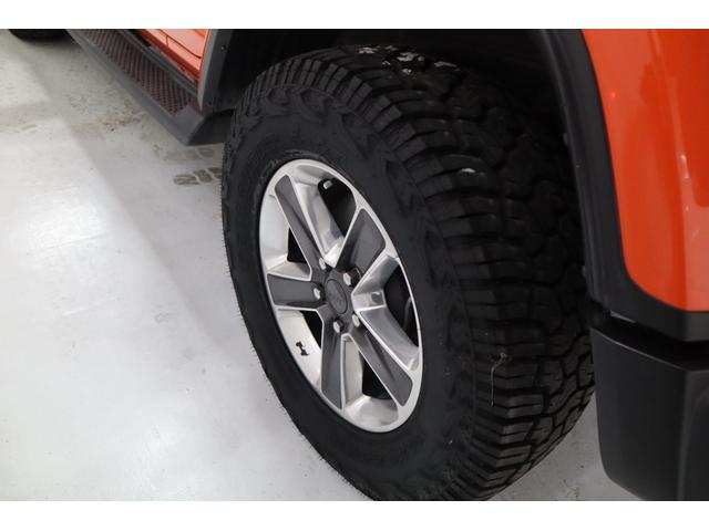 ジープ・ラングラーアンリミテッド サハラ ローンチエディション 18AWジオランダータイヤ2023年ブラックレザーシートナビTVFSBカメラアルパインサウンドクルコンETCシートヒータープッシュスタート(50枚目)