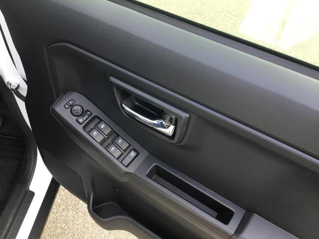 タフト Ｇターボ　ダーククロムベンチャー　純正フルセグメモリーナビ　オプションカラー　試乗車ＵＰ　パノラマモニター　プッシュボタンスタート　キーフリー　スマートアシスト　純正アルミホイール　ＬＥＤヘッドライト　ガラスルーフ　走行距離１３４キロ（22枚目）