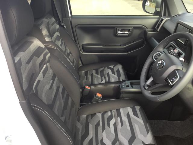 タフト Ｇターボ　ダーククロムベンチャー　純正フルセグメモリーナビ　オプションカラー　試乗車ＵＰ　パノラマモニター　プッシュボタンスタート　キーフリー　スマートアシスト　純正アルミホイール　ＬＥＤヘッドライト　ガラスルーフ　走行距離１３４キロ（28枚目）