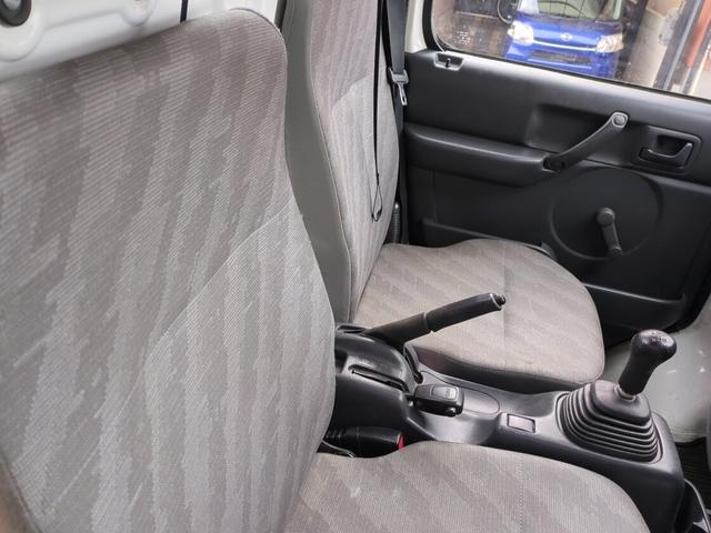 キャリイトラック KCエアコン・パワステ 4WD、パワステ、エアコン、マニュアル車(18枚目)