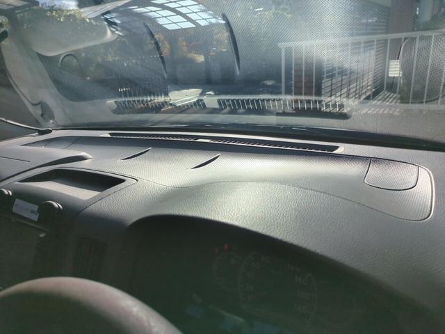 ADバン VE ETC ナビ 貨物登録 4ナンバー プライバシーガラス リヤワイパー 後席パワーウインドウ インテリジェントキー イモビライザー エアバック(19枚目)