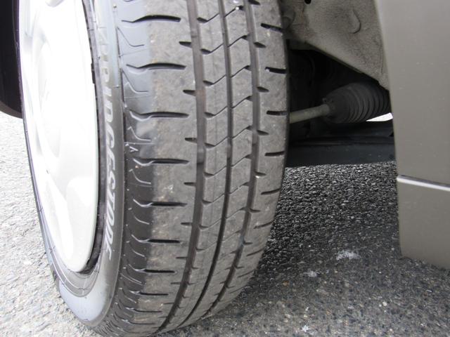 当社は三井住友海上火災保険の代理店です。任意保険は車の乗り換えの時に見直しが必要です。保険の資格を持ったスタッフが保険金額や保険内容など、お客様に合わせて最善の保険内容をご提案させて頂きます♪