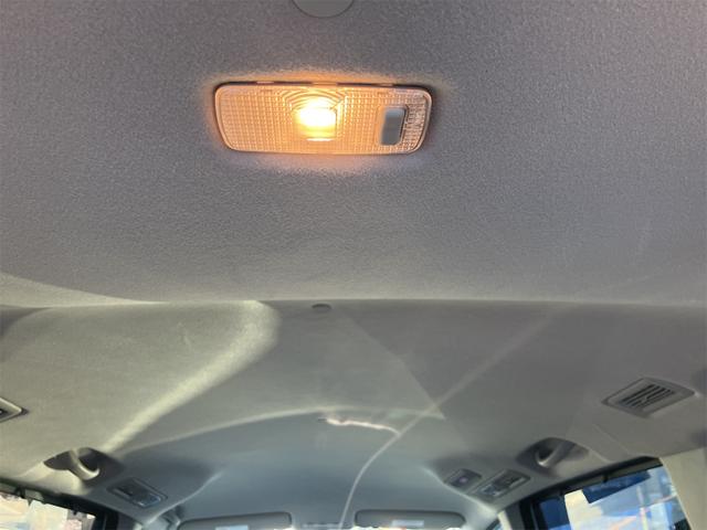 セレナ ハイウェイスター S-ハイブリッド スマートキー ETC 両側スライド左パワースライドドア(11枚目)