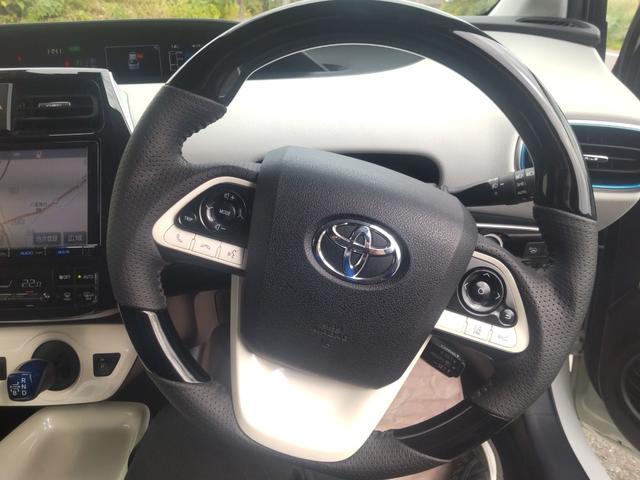 プリウス A ETC バックカメラ ナビ TV クリアランスソナー オートクルーズコントロール レーンアシスト パークアシスト 衝突被害軽減システム アルミホイール オートマチックハイビーム オートライト(3枚目)