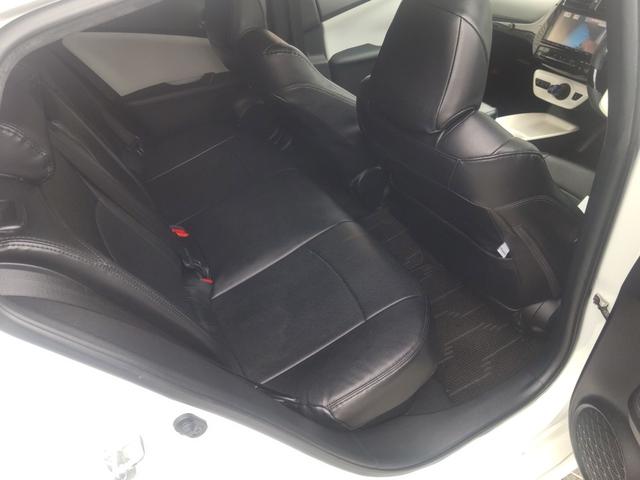 プリウス A ETC バックカメラ ナビ TV クリアランスソナー オートクルーズコントロール レーンアシスト パークアシスト 衝突被害軽減システム アルミホイール オートマチックハイビーム オートライト(11枚目)