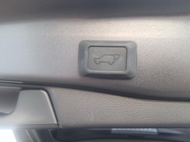 RAV4 G 4WD 全周囲カメラ クリアランスソナー オートクルーズコントロール レーンアシスト パワーシート 衝突被害軽減システム ナビ TV オートマチックハイビーム LEDヘッドランプ 電動リアゲート(40枚目)