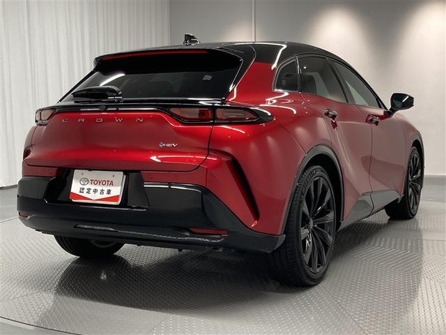 クラウンスポーツ Z 革シート サンルーフ 4WD ミュージックプレイヤー接続可 バックカメラ 衝突被害軽減システム ETC ドラレコ LEDヘッドランプ ワンオーナー(7枚目)