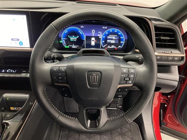 クラウンスポーツ Z 革シート サンルーフ 4WD ミュージックプレイヤー接続可 バックカメラ 衝突被害軽減システム ETC ドラレコ LEDヘッドランプ ワンオーナー(18枚目)