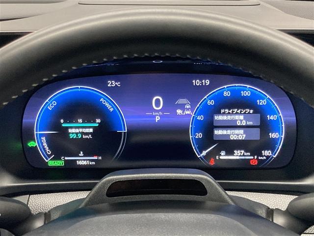 クラウンスポーツ Z 革シート サンルーフ 4WD ミュージックプレイヤー接続可 バックカメラ 衝突被害軽減システム ETC ドラレコ LEDヘッドランプ ワンオーナー(19枚目)