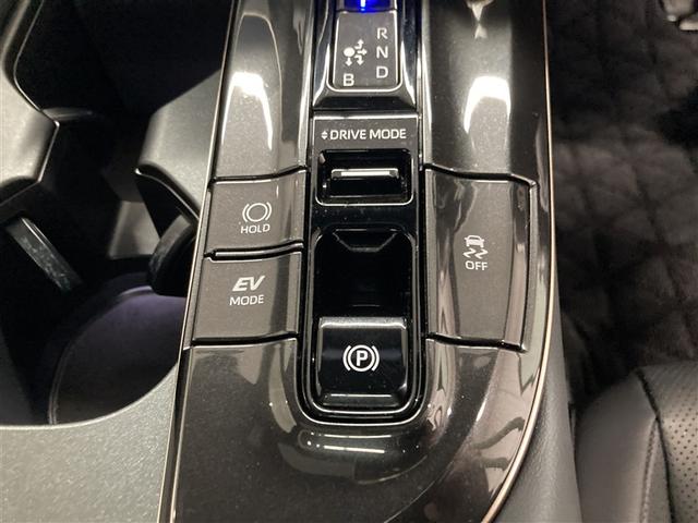 クラウンスポーツ Z 革シート サンルーフ 4WD ミュージックプレイヤー接続可 バックカメラ 衝突被害軽減システム ETC ドラレコ LEDヘッドランプ ワンオーナー(29枚目)