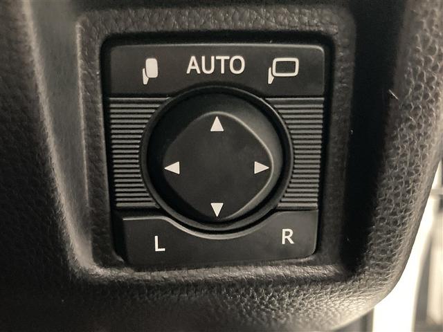 クラウンハイブリッド ＲＳ　リミテッド　革シート　サンルーフ　フルセグ　メモリーナビ　ＤＶＤ再生　ミュージックプレイヤー接続可　バックカメラ　衝突被害軽減システム　ＥＴＣ　ＬＥＤヘッドランプ（20枚目）