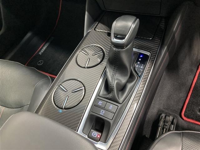 クラウンハイブリッド ＲＳ　リミテッド　革シート　サンルーフ　フルセグ　メモリーナビ　ＤＶＤ再生　ミュージックプレイヤー接続可　バックカメラ　衝突被害軽減システム　ＥＴＣ　ＬＥＤヘッドランプ（24枚目）