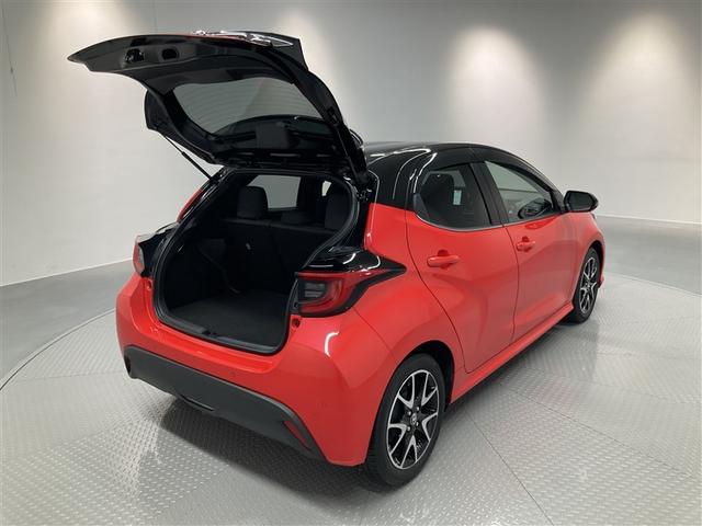 ヤリス ハイブリッドＺ　ミュージックプレイヤー接続可　バックカメラ　衝突被害軽減システム　ＥＴＣ　ＬＥＤヘッドランプ　ワンオーナー（7枚目）