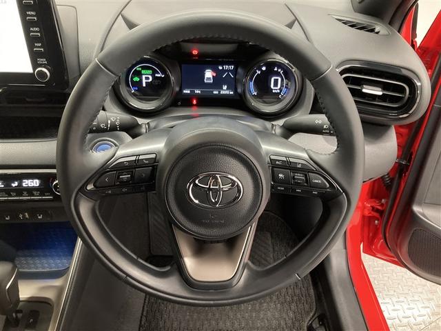 ヤリス ハイブリッドＺ　ミュージックプレイヤー接続可　バックカメラ　衝突被害軽減システム　ＥＴＣ　ＬＥＤヘッドランプ　ワンオーナー（13枚目）