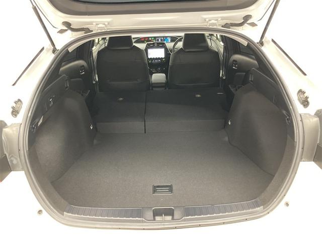 プリウス Ｓツーリングセレクション　フルセグ　メモリーナビ　ＤＶＤ再生　ミュージックプレイヤー接続可　バックカメラ　衝突被害軽減システム　ＥＴＣ　ＬＥＤヘッドランプ　ワンオーナー（10枚目）