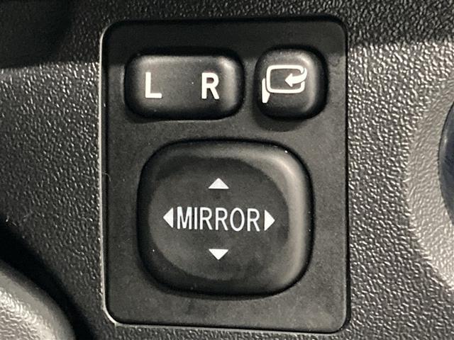 ハイエースバン スーパーGL ダークプライムII 4WD フルセグ メモリーナビ DVD再生 ミュージックプレイヤー接続可 バックカメラ 衝突被害軽減システム ETC ドラレコ LEDヘッドランプ ワンオーナー ディーゼル(19枚目)