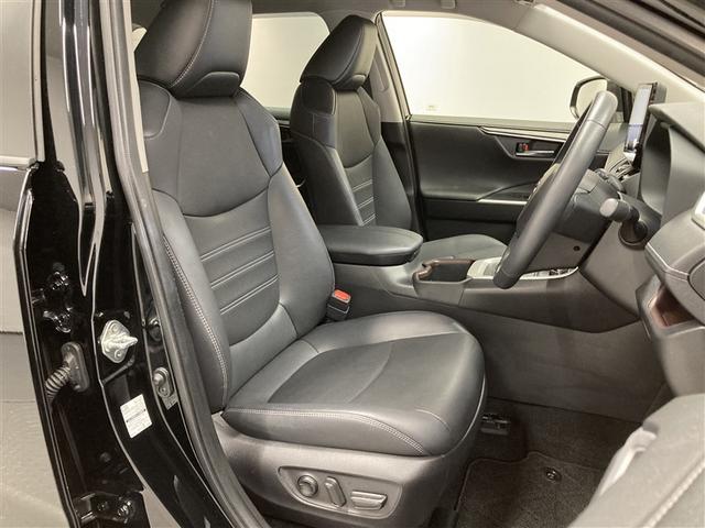 RAV4 G Zパッケージ 4WD ミュージックプレイヤー接続可 バックカメラ 衝突被害軽減システム ETC ドラレコ LEDヘッドランプ ワンオーナー(12枚目)