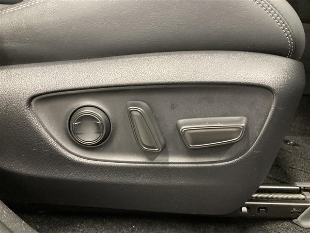 RAV4 G Zパッケージ 4WD ミュージックプレイヤー接続可 バックカメラ 衝突被害軽減システム ETC ドラレコ LEDヘッドランプ ワンオーナー(13枚目)