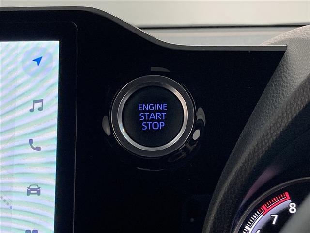 ヴォクシー Ｓ－Ｚ　ＤＶＤ再生　ミュージックプレイヤー接続可　後席モニター　バックカメラ　衝突被害軽減システム　ＥＴＣ　両側電動スライド　ＬＥＤヘッドランプ　乗車定員７人　３列シート　ワンオーナー（18枚目）