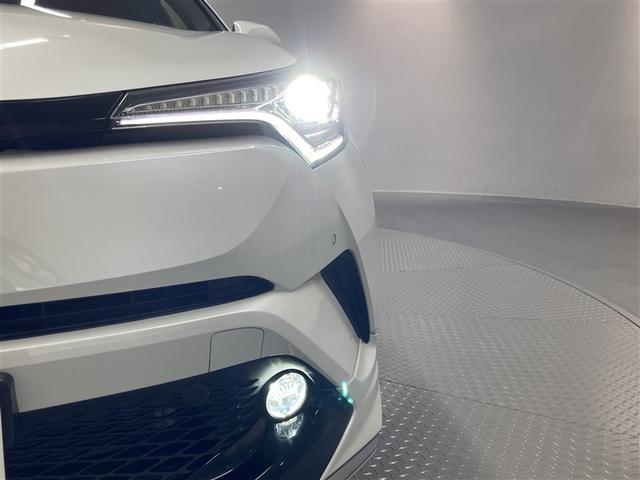 Ｃ－ＨＲ Ｇ　革シート　フルセグ　メモリーナビ　ＤＶＤ再生　ミュージックプレイヤー接続可　バックカメラ　衝突被害軽減システム　ＥＴＣ　ＬＥＤヘッドランプ　フルエアロ（31枚目）