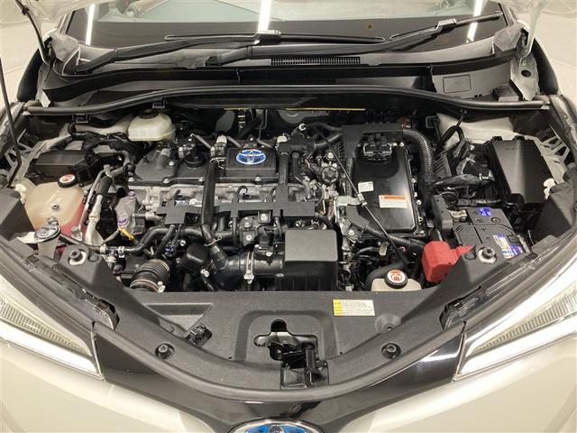 Ｃ－ＨＲ Ｇ　革シート　フルセグ　メモリーナビ　ＤＶＤ再生　ミュージックプレイヤー接続可　バックカメラ　衝突被害軽減システム　ＥＴＣ　ＬＥＤヘッドランプ　フルエアロ（32枚目）