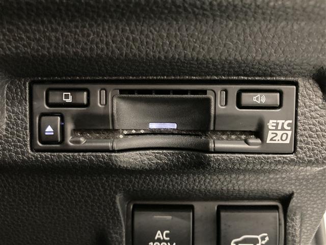 カローラクロス ハイブリッド　Ｚ　４ＷＤ　フルセグ　ミュージックプレイヤー接続可　バックカメラ　衝突被害軽減システム　ＥＴＣ　ドラレコ　ＬＥＤヘッドランプ　ワンオーナー（23枚目）