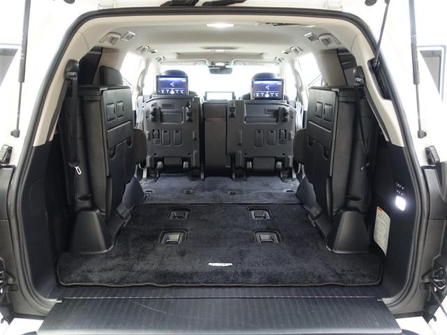 ＬＸ ＬＸ５７０　革シート　サンルーフ　４ＷＤ　フルセグ　メモリーナビ　ＤＶＤ再生　ミュージックプレイヤー接続可　後席モニター　バックカメラ　衝突被害軽減システム　ＥＴＣ　ＬＥＤヘッドランプ　乗車定員８人　３列シート（31枚目）