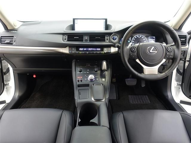 ＣＴ ＣＴ２００ｈ　バージョンＣ　サンルーフ　フルセグ　メモリーナビ　ＤＶＤ再生　ミュージックプレイヤー接続可　バックカメラ　衝突被害軽減システム　ＥＴＣ　ドラレコ　ＬＥＤヘッドランプ（9枚目）