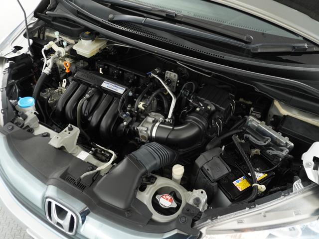 フィットハイブリッド Lパッケージ 衝突被害軽減システム/純正ナビゲーション/バックカメラ/音楽CD再生/オートエアコン/LEDヘッドライト/クルーズコントロール/ETC/スマートキー/盗難防止装置/横滑り制御装置/オートライト/ETC(18枚目)