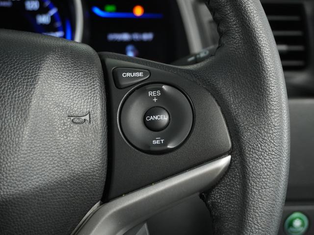 フィットハイブリッド Lパッケージ 衝突被害軽減システム/純正ナビゲーション/バックカメラ/音楽CD再生/オートエアコン/LEDヘッドライト/クルーズコントロール/ETC/スマートキー/盗難防止装置/横滑り制御装置/オートライト/ETC(19枚目)