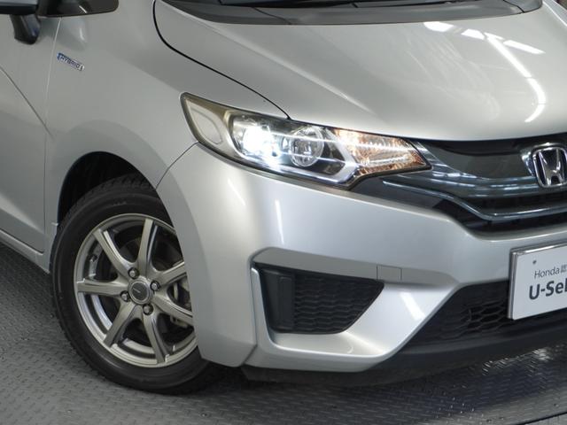 フィットハイブリッド Lパッケージ 衝突被害軽減システム/純正ナビゲーション/バックカメラ/音楽CD再生/オートエアコン/LEDヘッドライト/クルーズコントロール/ETC/スマートキー/盗難防止装置/横滑り制御装置/オートライト/ETC(30枚目)