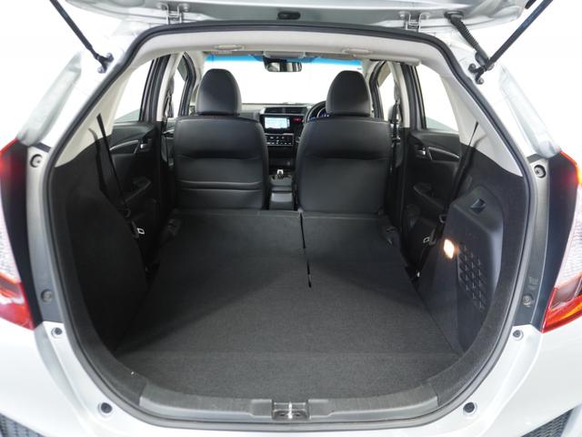 フィットハイブリッド Lパッケージ 衝突被害軽減システム/純正ナビゲーション/バックカメラ/音楽CD再生/オートエアコン/LEDヘッドライト/クルーズコントロール/ETC/スマートキー/盗難防止装置/横滑り制御装置/オートライト/ETC(38枚目)