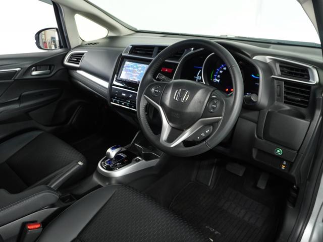 フィットハイブリッド Lパッケージ 衝突被害軽減システム/純正ナビゲーション/バックカメラ/音楽CD再生/オートエアコン/LEDヘッドライト/クルーズコントロール/ETC/スマートキー/盗難防止装置/横滑り制御装置/オートライト/ETC(57枚目)