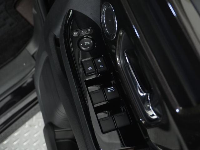 N-BOXカスタム G・Lホンダセンシング 1オ-ナ-ナビRカメDレコETC両電扉BT地デジ(48枚目)