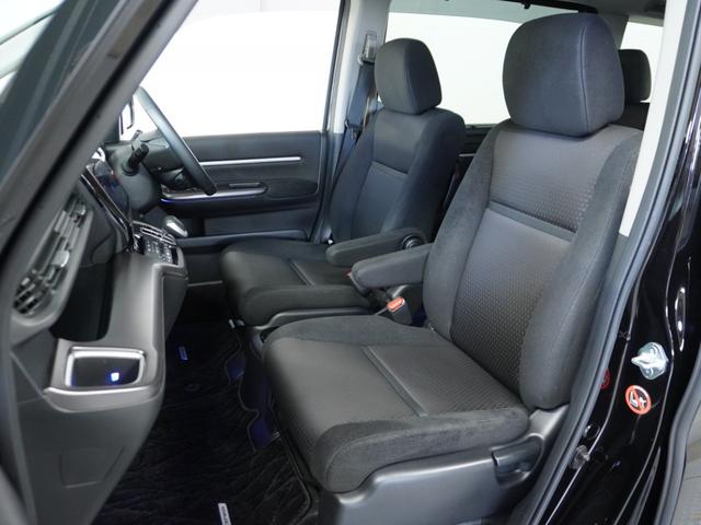 ステップワゴンスパーダ e:HEVスパーダGホンダセンシング /7人乗り/衝突被害軽減システム/ドライブレコーダー/純正ナビゲーション/バックカメラ/フルセグ/ミュージックサーバー/Bluetooth接続音楽再生/USB接続音楽再生/ETC/クルーズコントロール(12枚目)