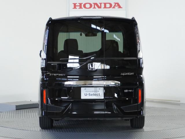 ステップワゴンスパーダ e:HEVスパーダGホンダセンシング /7人乗り/衝突被害軽減システム/ドライブレコーダー/純正ナビゲーション/バックカメラ/フルセグ/ミュージックサーバー/Bluetooth接続音楽再生/USB接続音楽再生/ETC/クルーズコントロール(30枚目)